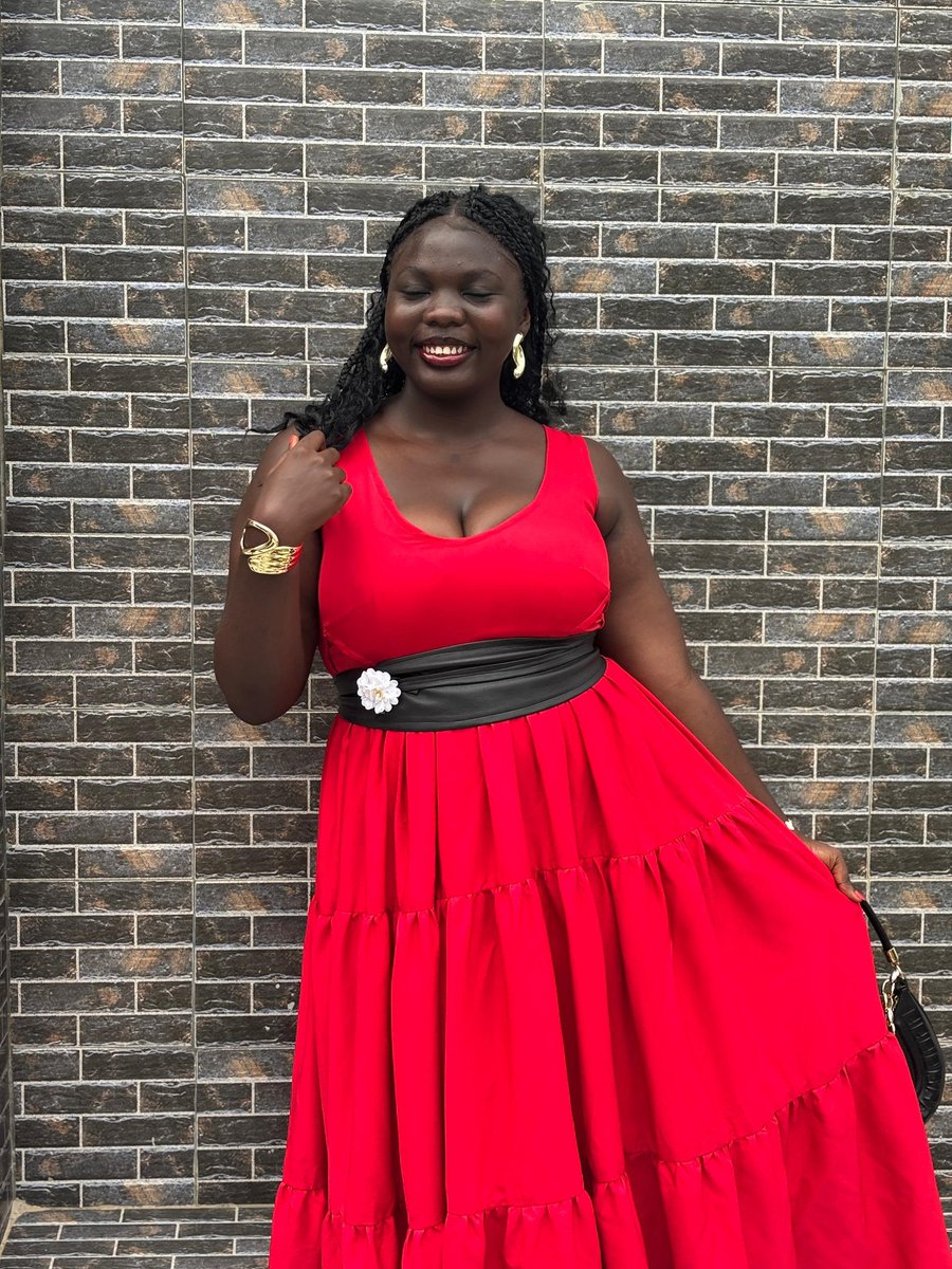 Jessica_okpe's tweet image. Black girls wearing red&amp;gt;&amp;gt;&amp;gt;&amp;gt;&amp;gt;&amp;gt;&amp;gt;

I might not be the best artist but I&apos;m a good sport 😂