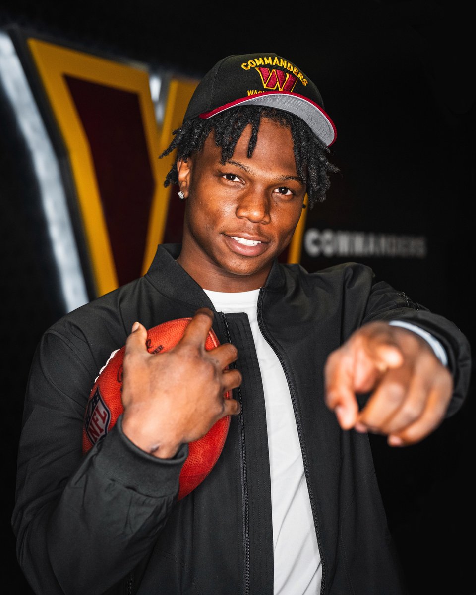 Sus Edwards tweet media