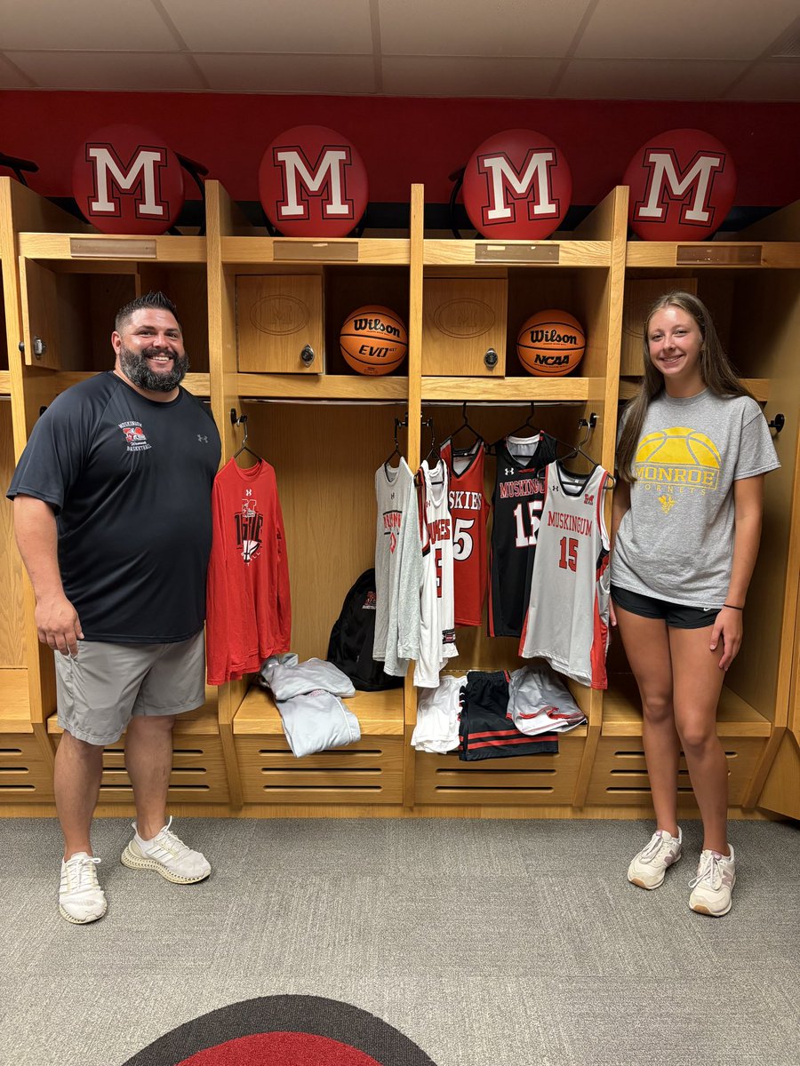 Ryan Buskirk (@ryan_buskirk15) on Twitter photo Thank you to <a href="/CoachRMcClain/">Ryan McClain</a> for a great visit today! I am very grateful to have received an offer. <a href="/MuskingumWBB/">Muskingum Women's Basketball</a> Thank you to <a href="/CoachRMcClain/">Ryan McClain</a> for a great visit today! I am very grateful to have received an offer. <a href="/MuskingumWBB/">Muskingum Women's Basketball</a>