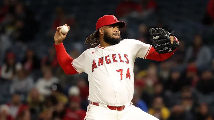 Lugo SZN ๐ (@chris_halos3) on Twitter photo His name is Kenley Jansen: Closer for the Angels who has 20 saves with a 2.93 ERA in 40 IP!
@Tigers <a href="/BlueJays/">Toronto Blue Jays</a> <a href="/Yankees/">New York Yankees</a> <a href="/RedSox/">Red Sox</a> <a href="/Cubs/">Chicago Cubs</a> <a href="/Phillies/">Philadelphia Phillies</a> <a href="/Padres/">San Diego Padres</a> <a href="/Reds/">Cincinnati Reds</a> <a href="/MLB/">MLB</a> His name is Kenley Jansen: Closer for the Angels who has 20 saves with a 2.93 ERA in 40 IP!
@Tigers <a href="/BlueJays/">Toronto Blue Jays</a> <a href="/Yankees/">New York Yankees</a> <a href="/RedSox/">Red Sox</a> <a href="/Cubs/">Chicago Cubs</a> <a href="/Phillies/">Philadelphia Phillies</a> <a href="/Padres/">San Diego Padres</a> <a href="/Reds/">Cincinnati Reds</a> <a href="/MLB/">MLB</a>