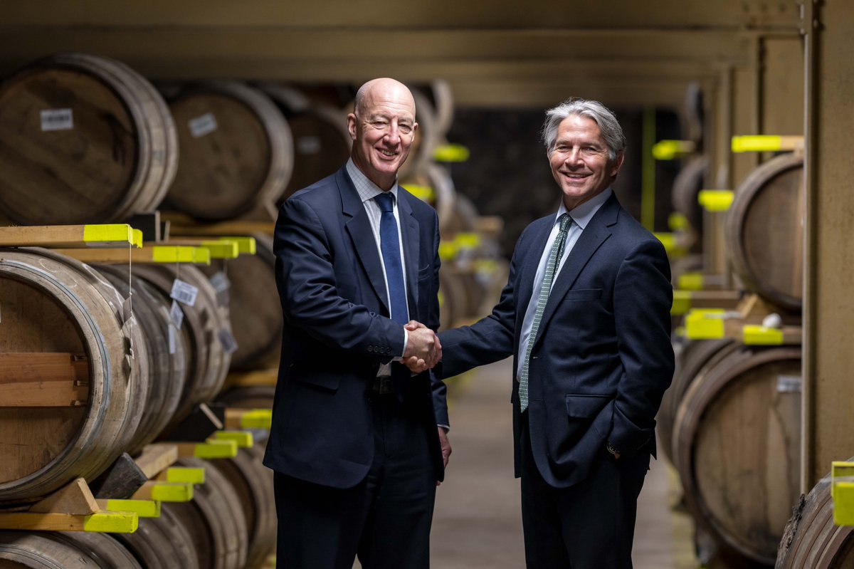ChrisRSwonger's tweet image. Big thank you to @MarkAGKent and our close partners at @ScotchWhiskySWA for their warm hospitality during my visit to Scotland. Through our partnership, we will continue to work closely to return to zero for zero tariffs on our countries&apos; great spirits products. #ToastsNotTariffs
