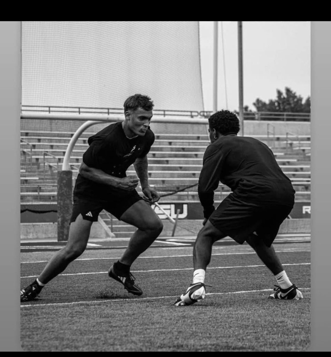 Dean Isom Jr (@deanisomjr1) on Twitter photo #17 Braylon Isom🏈 work hard in the summer, for the payoff in the fall 💪🏽💯 <a href="/IsomBraylon/">Braylon Isom</a> #17 Braylon Isom🏈 work hard in the summer, for the payoff in the fall 💪🏽💯 <a href="/IsomBraylon/">Braylon Isom</a>