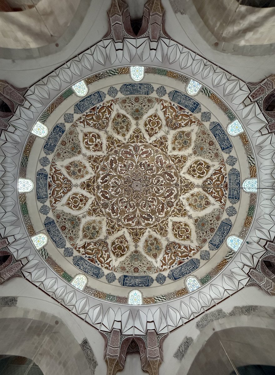 Üç Şerefeli Camii ✨