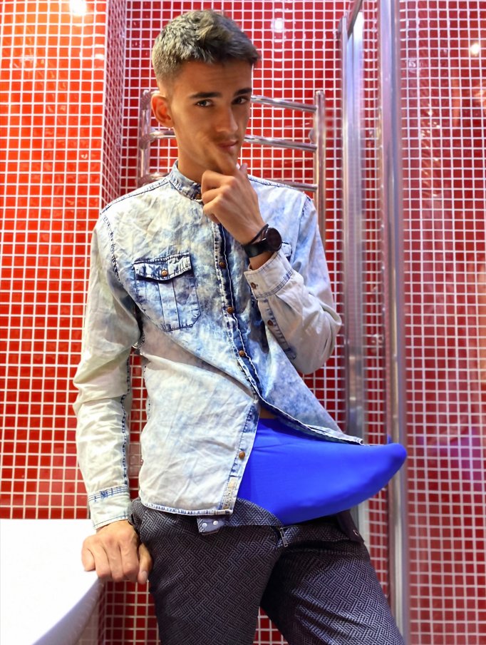 Comment hey then get my 🌶️ pics in DM