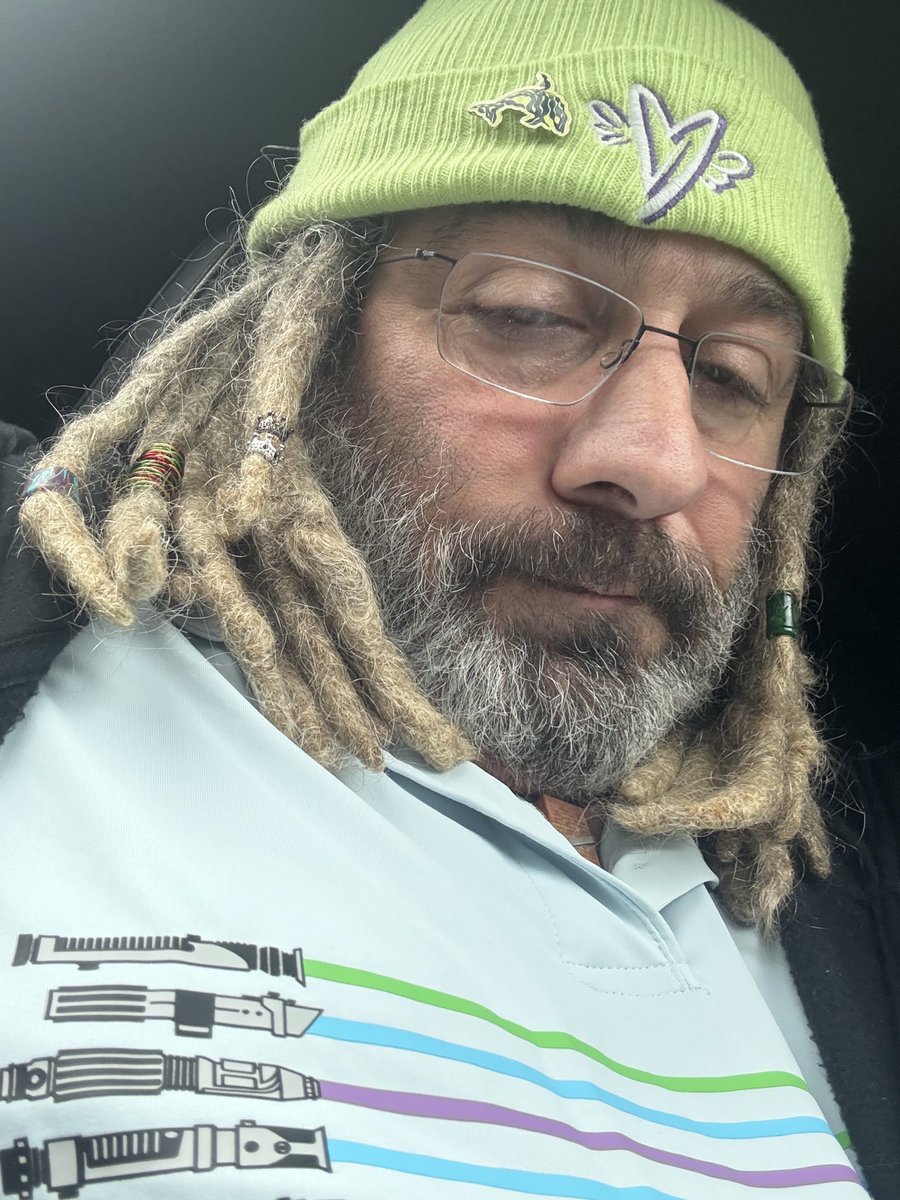 Matic👑Addict $POL Soul 💎💚 (@14emdubya) on Twitter photo On Wednesdays, we wear hats On Wednesdays, we wear hats