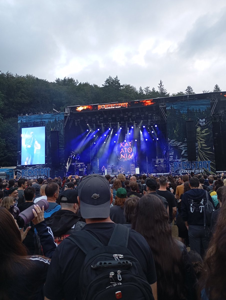 Alexhan_Artist's tweet image. #rockstadt #rumania