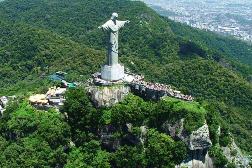 Brasil institui política de incentivo ao ecoturismo e fundo para unidades de conservação
exame.com/esg/brasil-san…