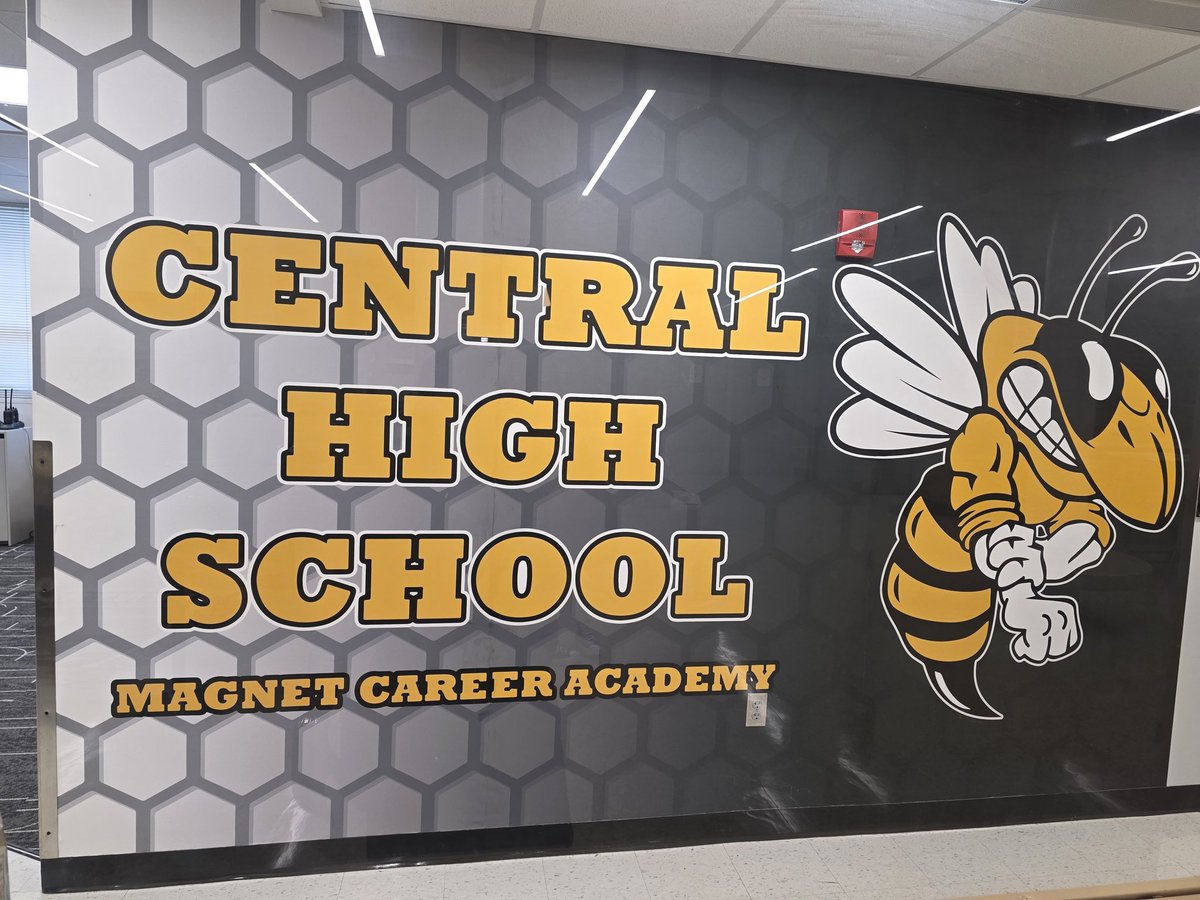 Seasoned4u's tweet photo. #proudmomalert🚨 If you have been keeping up then you know #WeAreJCPS and this upcoming 2025/2026 school year it's #4down2togo‼️ with my #JCPS graduates.
I now have a junior & senior at Central High school y'all! Very proud of our James & Jaiden!
Today after the press conference at the Nia Center, I escorted my son and his girlfriend/ fellow wrestling teammate Ms. Lopez to their senior orientation.
So proud of all thw seniors. What a journey. As a non-traditional student dealing with too many adverse childhood experiences and trauma; navigating my high-school years was challenging. It is amazing to see all my kids graduate and 🌸 blossom 🌸
I believe in public education! It is the great equalizer. It has helped my family navigate poverty and more.
When I moved here on August 8, 2002, I had 3 kids and was pregnant with my 4th. What we have accomplished far exceeds original goals of creating stability and starting an organization. #humpdayvibes✌️
#keepgoing #HousingIsAHumanRight #humpdayseasonings #love #live #life #itsthelittlethings #ittakesavillage❤️