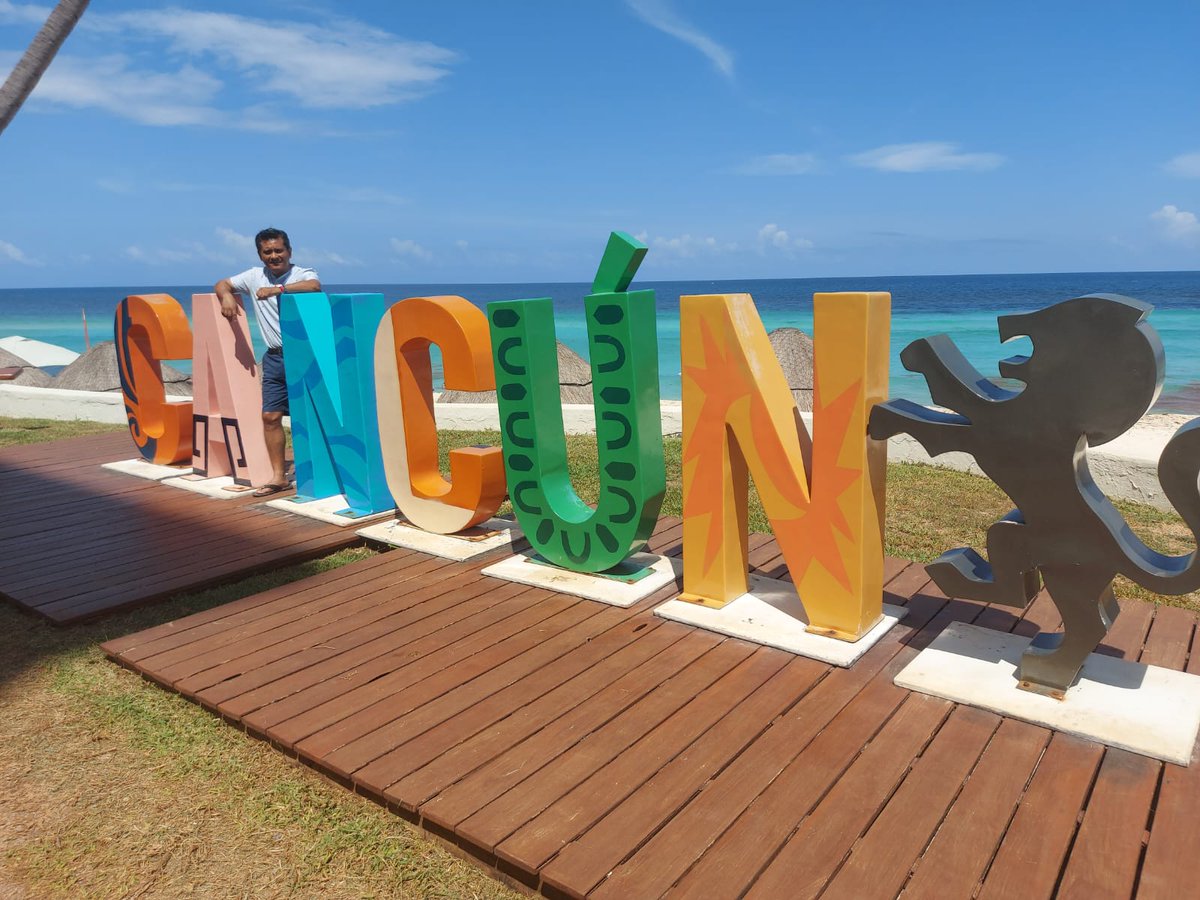 Para que se ardan los fachos.

Gracias AMLO y  CLAUDIA

Vacacionsndo en CANCUN