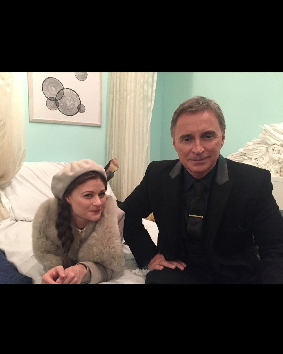 » Emilie de Ravin IT tweet media