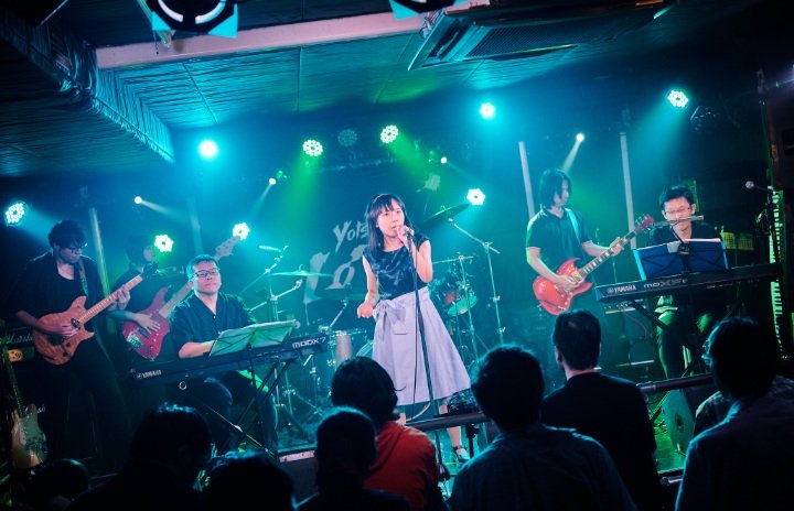 mon4356's tweet photo. 7/26 BREEZE☆ライブお越しいただきありがとうございました✨暑い中お聴きいただきありがとうございましたm(_ _)m🎶
久々にご一緒させていただきましたKaléido Garance さん。初めてご一緒させていただきました空色の猫さん、vanguardさん、ありがとうございました✨
（1.2枚目、タカノリさん撮影） https://t.co/i6FDn5DMVz