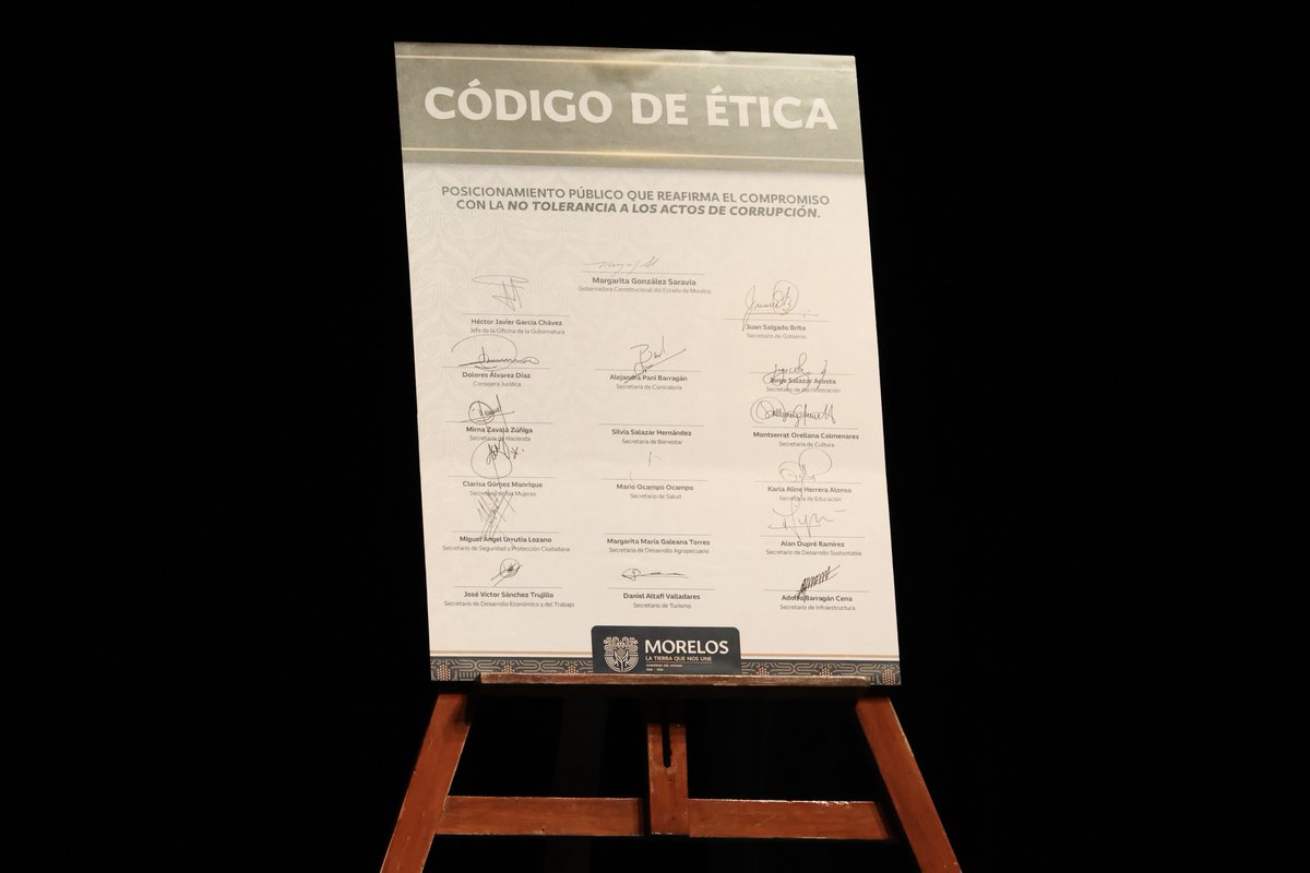 ✍️Con responsabilidad, firmamos de el Código de Ética de las Personas Servidoras Públicas del Estado de Morelos, reafirmando que nuestra labor se basa en la integridad, legalidad, imparcialidad, rendición de cuentas y el respeto a los derechos humanos. 📄

#LaTierraQueNosUne