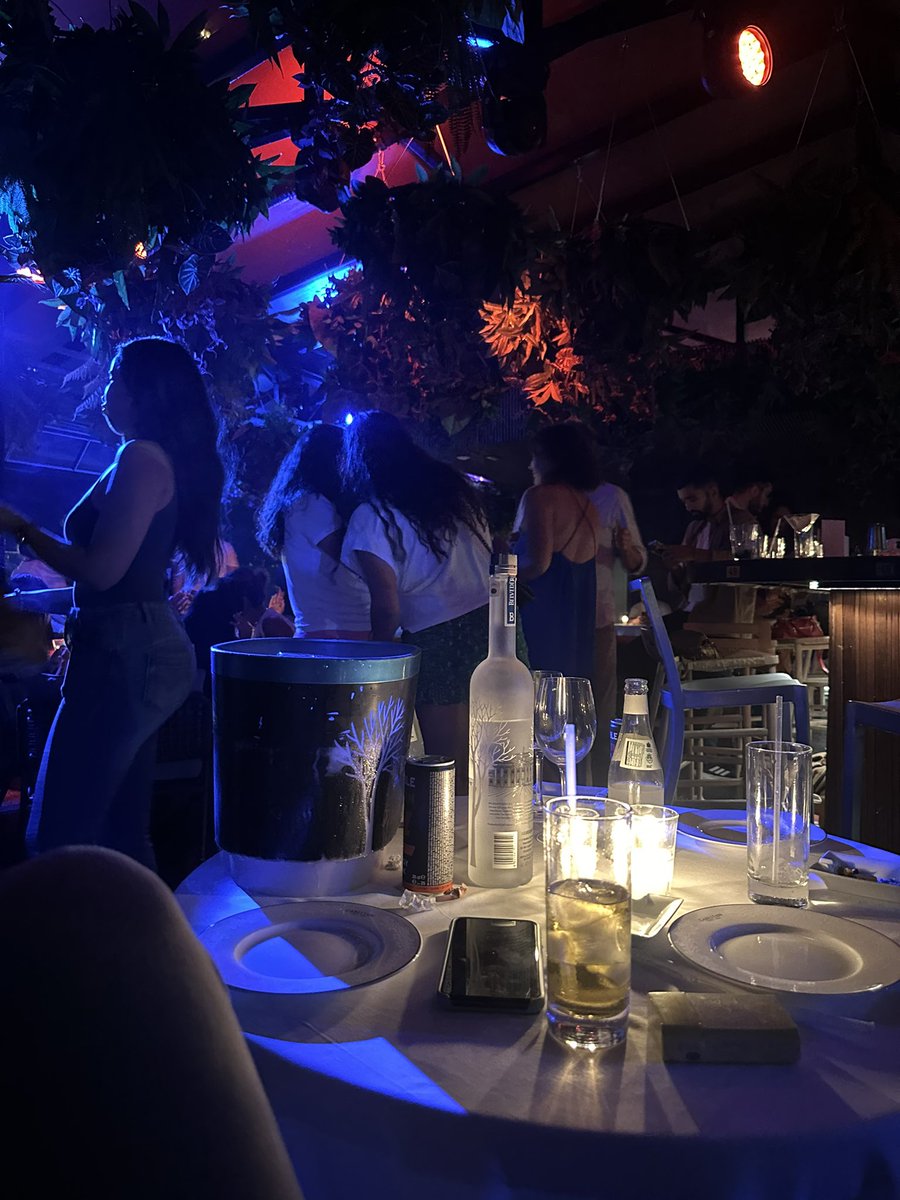 BoogyMan66's tweet photo. Observing club girls make their way to VIP tables feels like watching National Geographic but with heels and bottle service. https://t.co/rHdTEw9y98