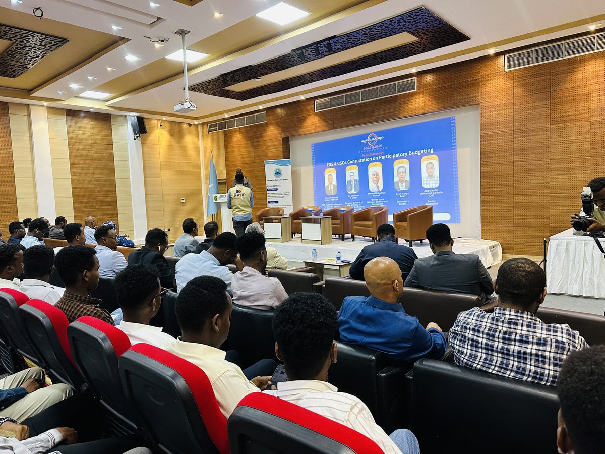 Strengthening Public Participation in National Budget Planning

Tonight, a National Forum co-organized by Mogadishu Forum and <a href="/SONSA_NSA/">𝐒𝐨𝐦𝐚𝐥𝐢𝐚 𝐍𝐨𝐧-𝐒𝐭𝐚𝐭𝐞 𝐀𝐜𝐭𝐨𝐫𝐬</a> brought together key government officials, the deputy chairperson of the Committee on Budget, Finance, Planning, International Cooperation, and