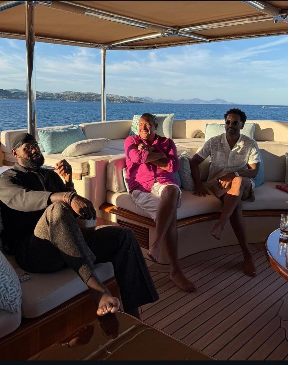 NBACentral (@thedunkcentral) on Twitter photo LeBron James, Maverick Carter, and Nikola Jokić’s agent met in France to discuss Carter’s upcoming global basketball league set to launch in 2026, per <a href="/FOS/">Front Office Sports</a>
• 6 men’s and 6 women’s teams
• Touring format (like LIV Golf/F1)
• Players get equity
• Backed by global investors
• LeBron James, Maverick Carter, and Nikola Jokić’s agent met in France to discuss Carter’s upcoming global basketball league set to launch in 2026, per <a href="/FOS/">Front Office Sports</a>
• 6 men’s and 6 women’s teams
• Touring format (like LIV Golf/F1)
• Players get equity
• Backed by global investors
•