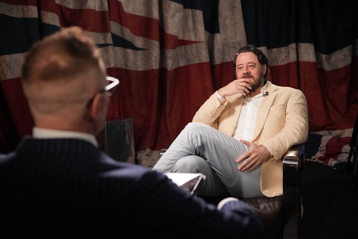 Brian Rose, Founder & Host of London Real (@londonrealtv) on Twitter photo Eye-opening conversation with blockchain expert & Ethereum OG John Lilic yesterday!
Watch it now at londonreal.tv/lilic to learn about the rising threat of quantum computing to the security of your crypto assets.
<a href="/LilicJohn/">John Lilic</a>
#crypto #quantumcomputing #ethereum #bitcoin Eye-opening conversation with blockchain expert & Ethereum OG John Lilic yesterday!
Watch it now at londonreal.tv/lilic to learn about the rising threat of quantum computing to the security of your crypto assets.
<a href="/LilicJohn/">John Lilic</a>
#crypto #quantumcomputing #ethereum #bitcoin