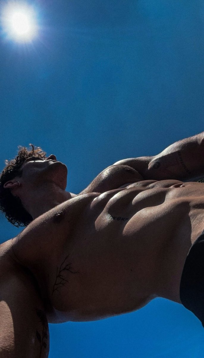 ㅤㅤㅤ

ㅤ𝕳𝗈𝗍𝗍𝗂𝖾, ℌ𝗈𝗍𝗍𝗂𝖾 𝗅𝗂𝗄𝖾 𝖺 𝔟𝖺𝗀 𝗈𝖿 𝕿𝖆𝖐𝖎𝖘. 
ㅤㅤㅤㅤㅤㅤㅤㅤㅤ🔥

ㅤㅤㅤ