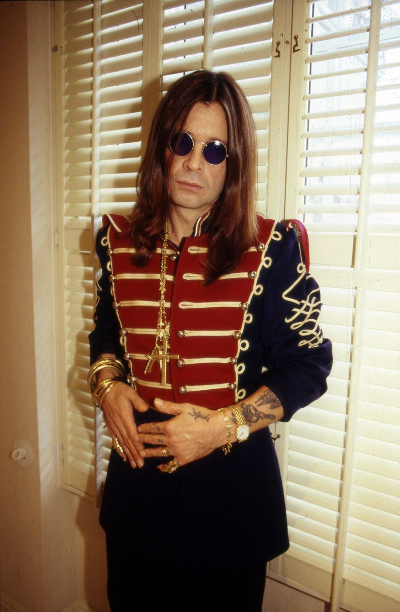 Siempre vivirás en nuestros corazones. 🤘🏻🦇🖤 #OzzyOsbourne #Ozzy #OzzyForever #ozzyfuneral