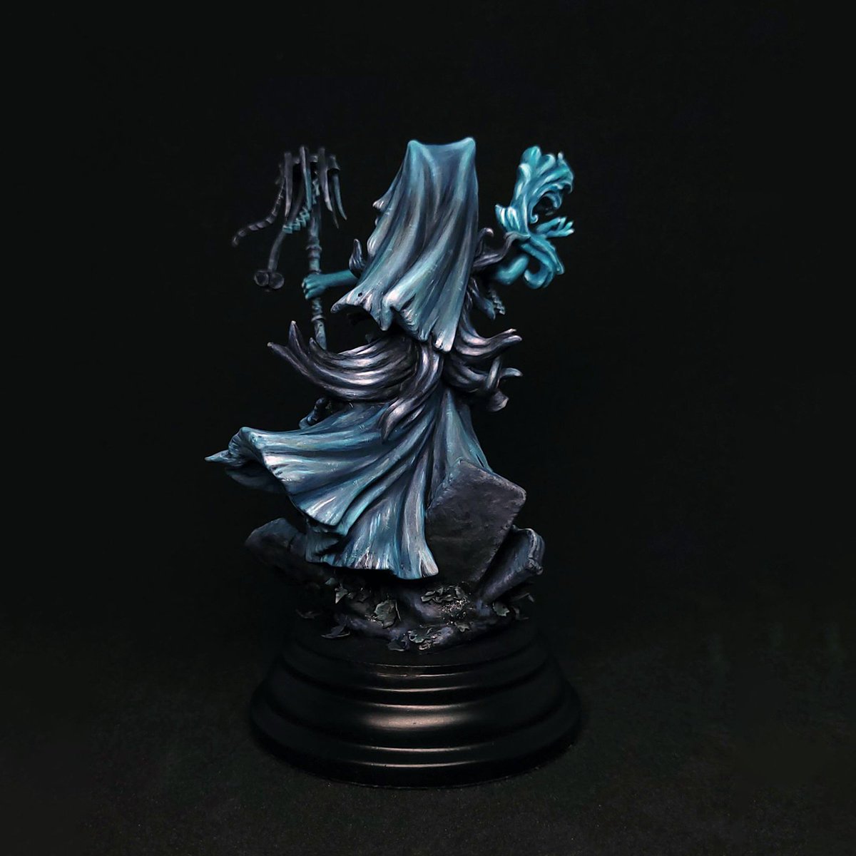Reaper Miniatures (@reapermini) on Twitter photo Lady Bellgrave, the Mourning Chime, Wailing Specter of Gallowgard
Concept: <a href="/Askren/">Askren - (Comms Open)</a>
Sculpt: <a href="/MoonlightMinis/">Moonlight Minis</a>
Painter: Cara Curley
tabletop.events/conventions/re…
72mm figure, Reaper Booth during ReaperCon 2025. Later available at normal gaming scale at a later release! Lady Bellgrave, the Mourning Chime, Wailing Specter of Gallowgard
Concept: <a href="/Askren/">Askren - (Comms Open)</a>
Sculpt: <a href="/MoonlightMinis/">Moonlight Minis</a>
Painter: Cara Curley
tabletop.events/conventions/re…
72mm figure, Reaper Booth during ReaperCon 2025. Later available at normal gaming scale at a later release!