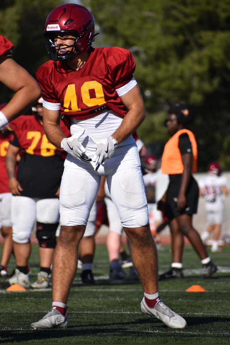 This is Tevainui  Loft with Pasadena City College Football. Please click buynowcc.com/pccl?pid=16553 or text LANCER to 44944 to help me reach my goal of 500.00. Thank you for your generosity!