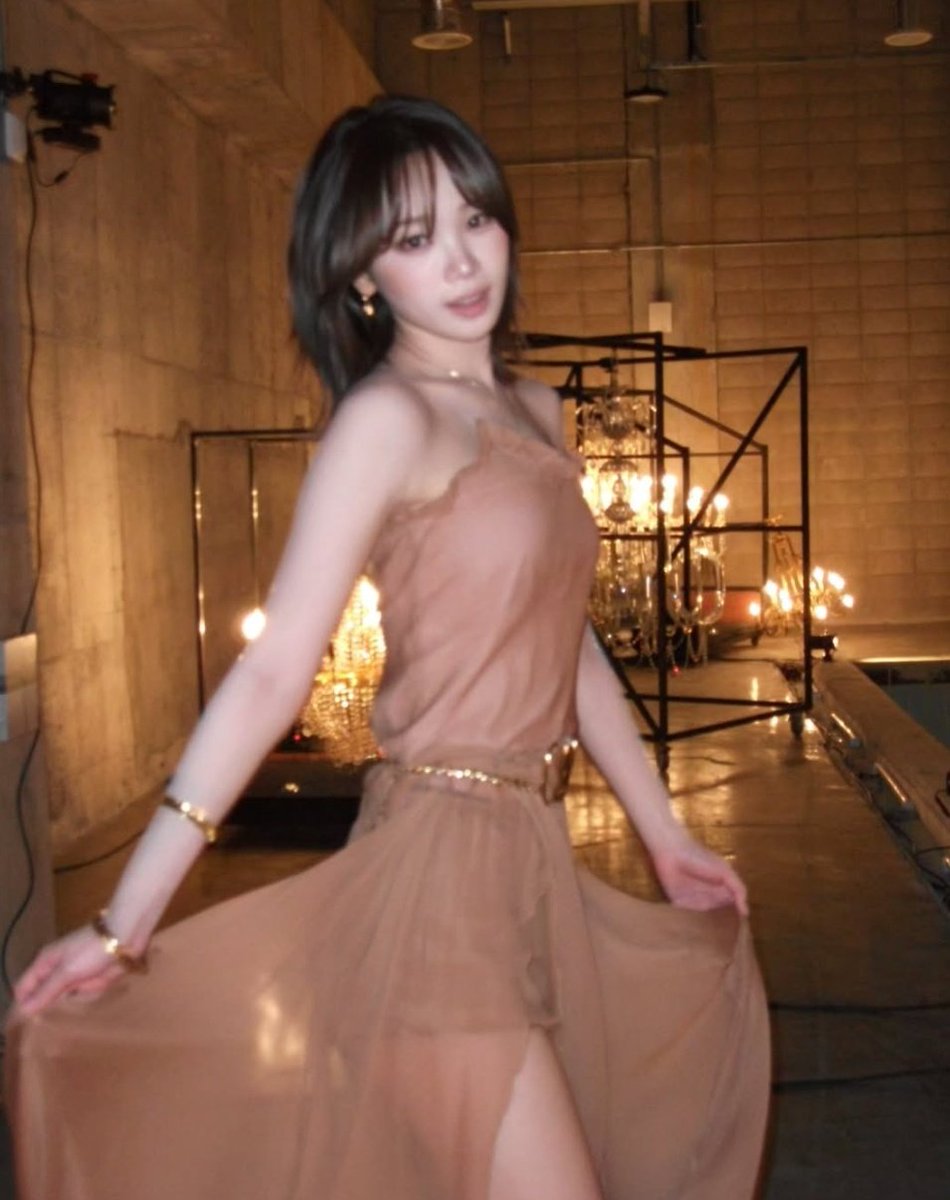 BURNING HOT CHAEWON DAY
#HotChaewonDay
#국제아기치타의날_김채원생축

— #CHAEWON #김채원 #チェウォン