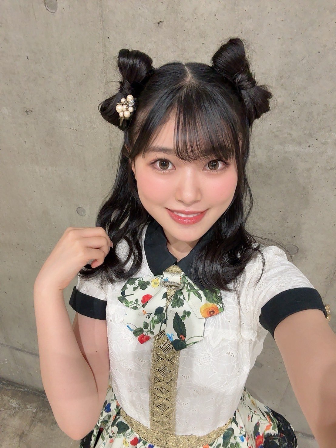 即購入不可★1 - 8 ブラックガールズトーク、花凛さん、つじつまが合いません! 黒島咲花【NMB488期生】 on X: