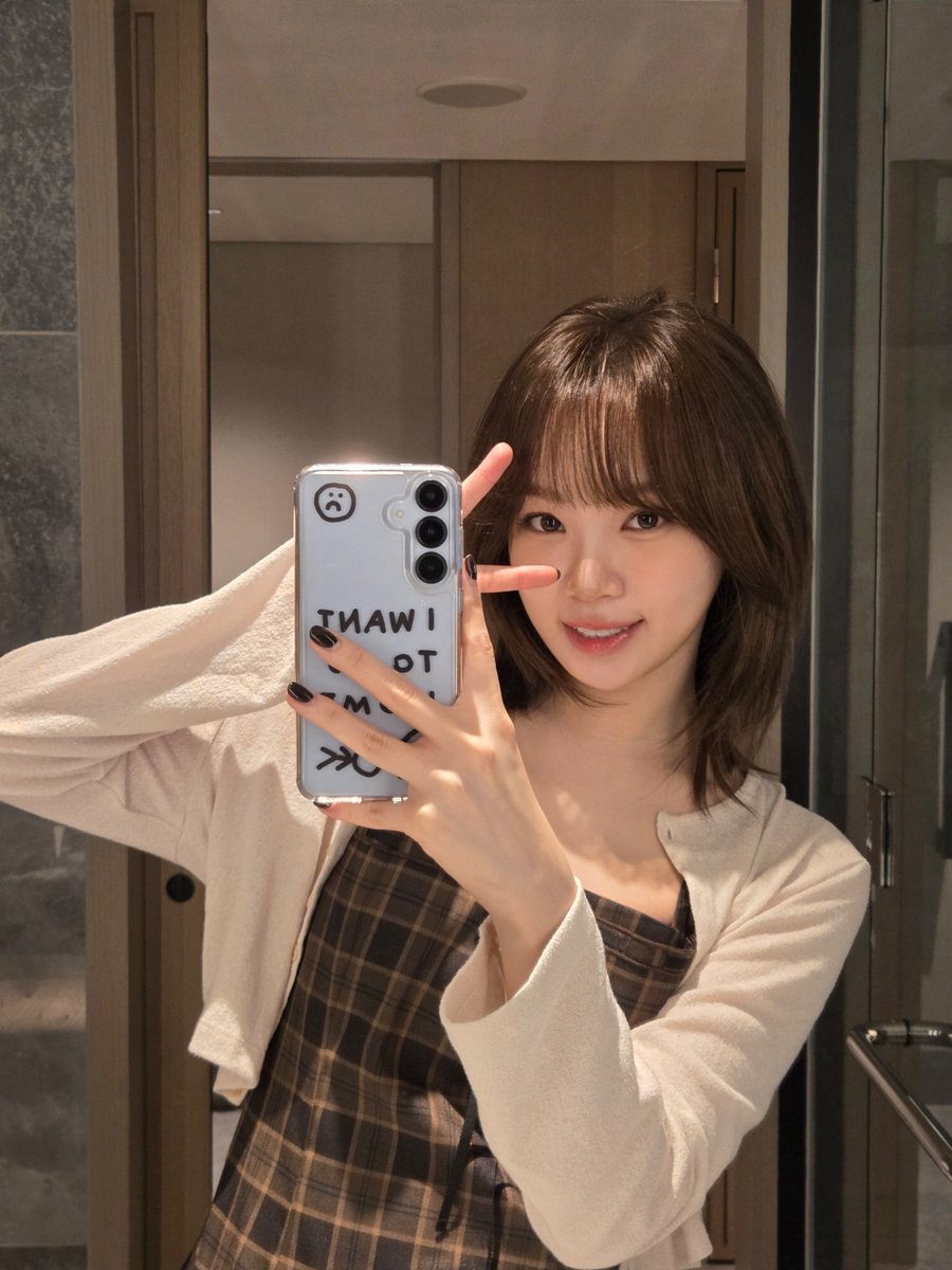 BURNING HOT CHAEWON DAY
#HotChaewonDay
#국제아기치타의날_김채원생축

— #CHAEWON #김채원 #チェウォン