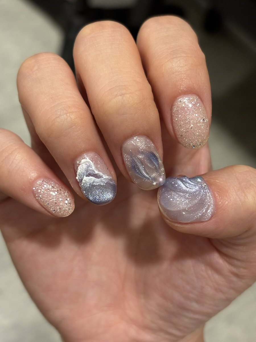 어떤 바다가 이미 마음에 차고 넘친다