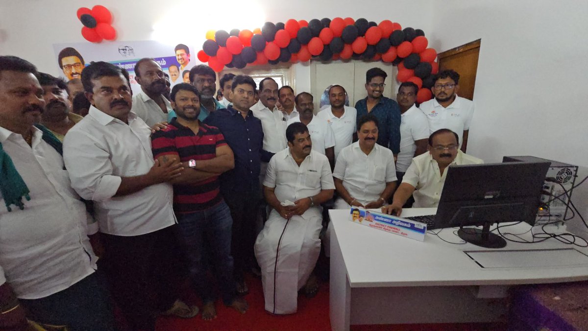 SURENDHAR JAYAKKUMAR (@surigold5005) on Twitter photo (30/07/2025) #கழகத்_தலைவர் #தமிழ்நாடு_முதலமைச்சர் #மாண்புமிகு #தளபதியார் <a href="/mkstalin/">M.K.Stalin</a> அவர்கள் வழிகாட்டுதலின்படி கிருஷ்ணகிரி கிழக்கு மாவட்டம், கிருஷ்ணகிரி சட்டமன்றத் தொகுதி #ஓரணியில்_தமிழ்நாடு உறுப்பினர் சேர்க்கை காண திமுக தகவல் தொழில்நுட்ப அணியின் #Firewall அலுவலக திறப்பு விழாவில் (30/07/2025) #கழகத்_தலைவர் #தமிழ்நாடு_முதலமைச்சர் #மாண்புமிகு #தளபதியார் <a href="/mkstalin/">M.K.Stalin</a> அவர்கள் வழிகாட்டுதலின்படி கிருஷ்ணகிரி கிழக்கு மாவட்டம், கிருஷ்ணகிரி சட்டமன்றத் தொகுதி #ஓரணியில்_தமிழ்நாடு உறுப்பினர் சேர்க்கை காண திமுக தகவல் தொழில்நுட்ப அணியின் #Firewall அலுவலக திறப்பு விழாவில்