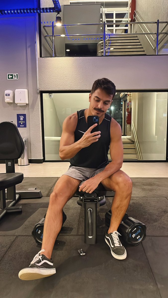 André Camargo tweet media