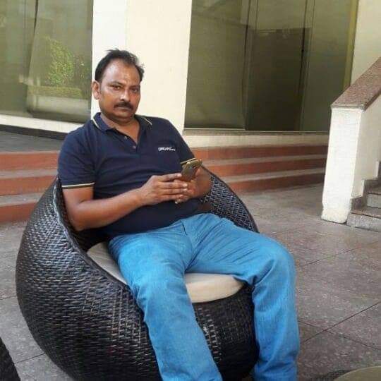 बदल जाऔ वक्त के साथ या फिर वक्त बदलना सीखो मजबूरीयौ को मत कोसौ हर  हाल में चलना सीखौ 
Good morning have a nice De x mitron🙏🙏🌹🌷