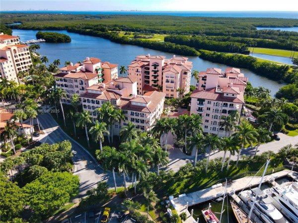 irealtyflorida's tweet photo. Looking to live in paradise all year round?

Search Listings:
https://t.co/ZQ8tD1jXkB

 #deeringbay https://t.co/nOdnoKxi9V