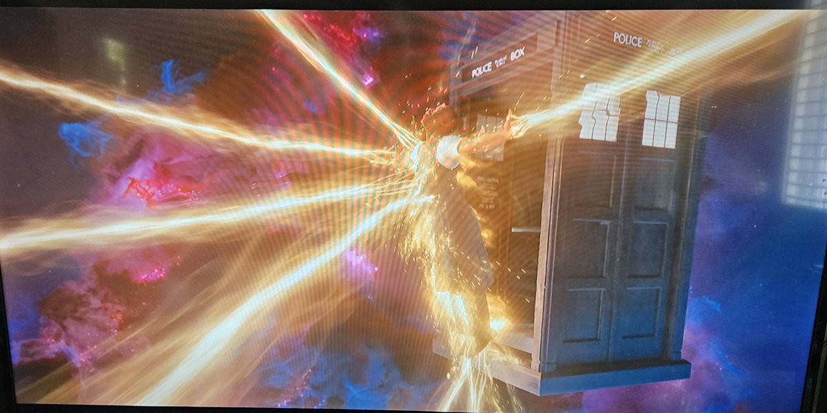 #DoctorWho 
I'm not happy about this!! He finally finds Rogue and then this!!!!!!!        👇