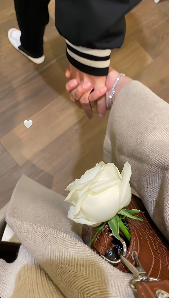 Flowers (@flowers489) on Twitter photo 