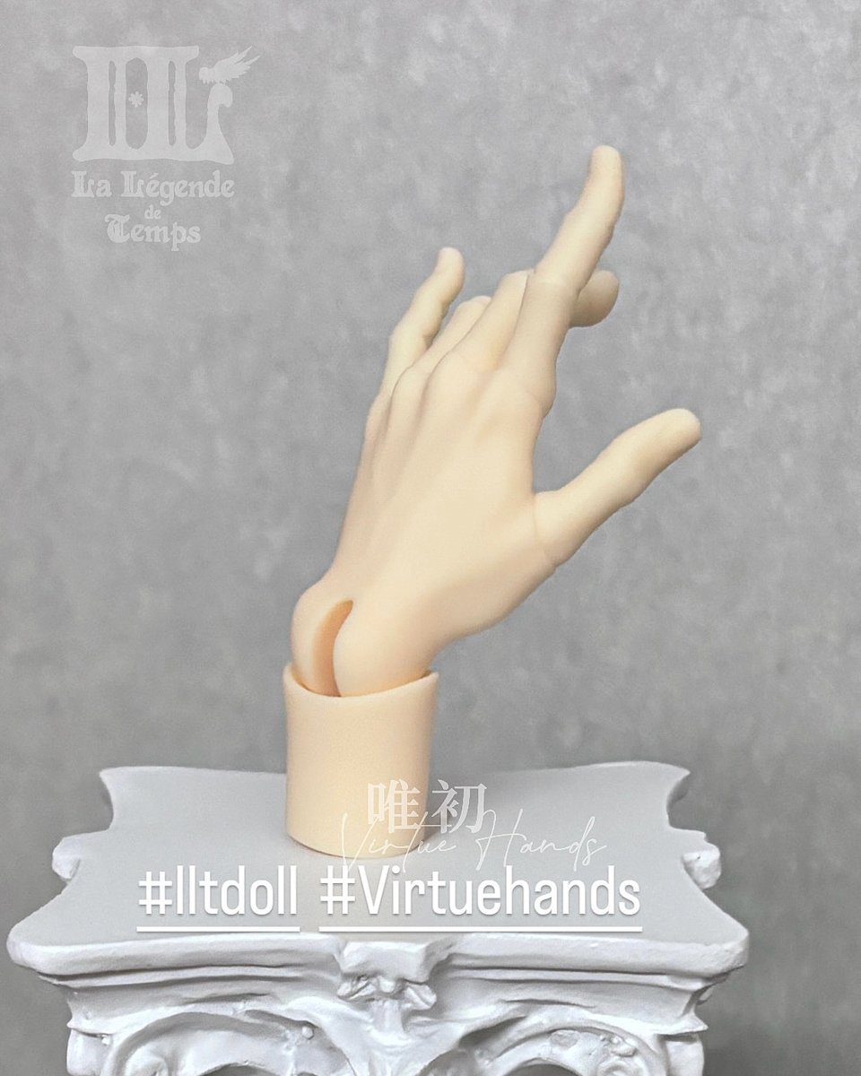 LLTBJD's tweet image. Quick shoot, I named the hands "Virtue Hands"😋
#lltdoll #lalegendedetemps #virtuehands #bjdhands