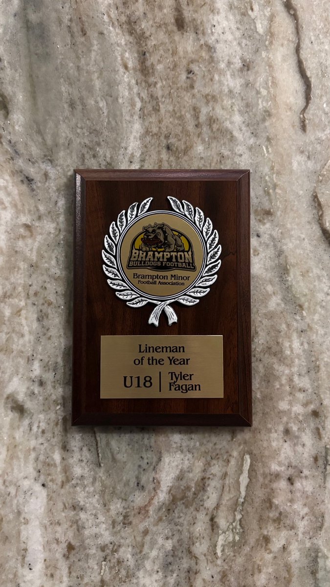 Honoured to be named Lineman of the year for my OSFL team‼️🔥