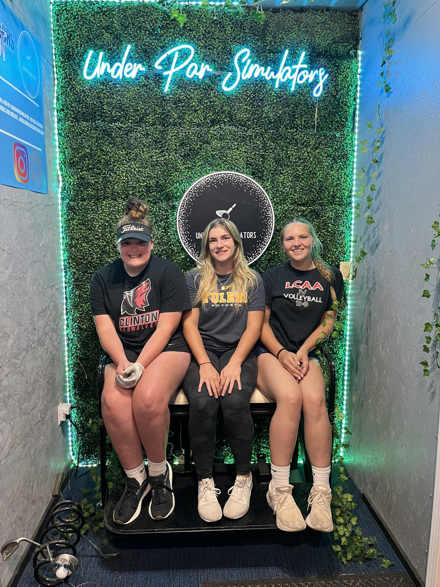 Getting some pre-season swings in! 💥🔴🐺⚫️