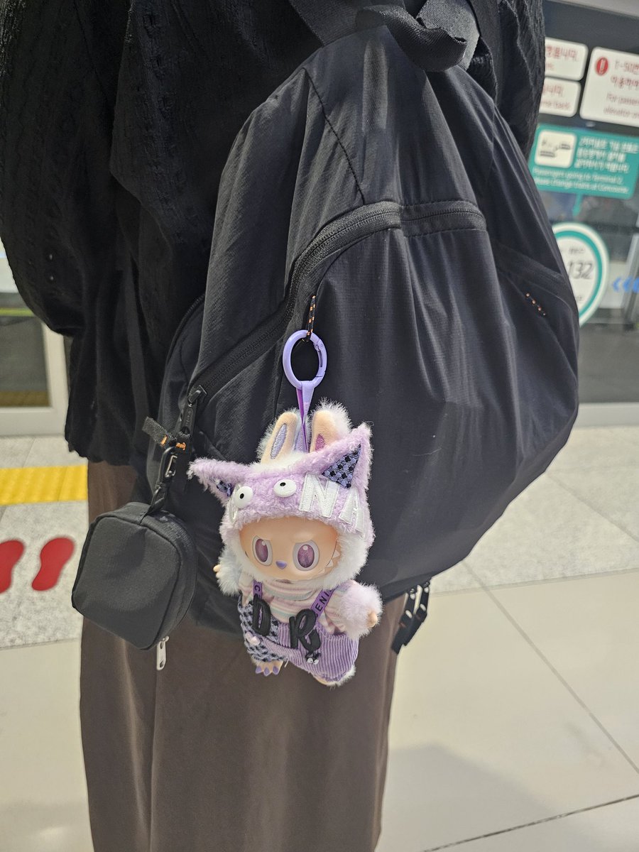 💜LootGo Vietmam event💜

If you're looking for my Monad Labubu,
I'll give you a LootGo key ring.
And another special gift.

1. Take a proof shot with me and Labubu.
2. quote and post

<a href="/lootgo_official/">LootGO</a> <a href="/monad/">Monad ⨀</a> <a href="/vietnads/">Vietnads 🇻🇳 ⨀</a>