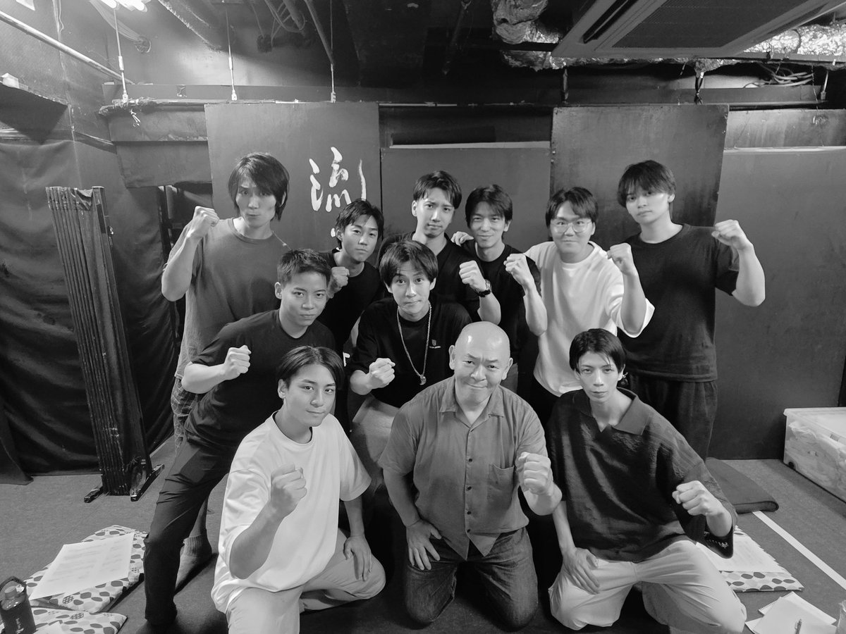 014212Haji's tweet photo. 本番まで2週間切りました
2週間もあるって言う人が多いかもしれませんが
あと2週間しかないんです!!
14日なんてあっという間に来ます。

もっと熱量あげて、盛り上げて、1日1日を大切にします！

まだ席も空いてます！
完売してる日もあります！

 #流れる雲よ2025 https://t.co/kxTN1ReH4Q