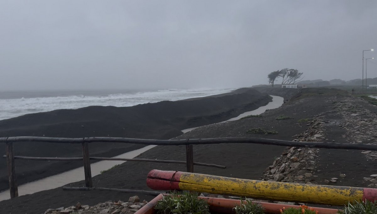 Pretil construido por el MOP protegió a la comunidad de Perales ante amenaza de tsunami y marejadas chillanonline.cl/V7/2025/07/30/… a través de @CHILLANONLINE