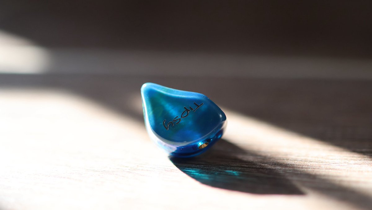 GodkuTV's tweet image. 🚨MASSSSIVE GIVEAWAY TIME 🚨

I’m teaming up with @TipsyAudio to bless one lucky soul with a gorgeous pair of Pinestone Sea IN EAR MONITORS aka IEMs🎧✨
You tryna level up your audio game? Say less.

Here’s how to enter:
1️⃣ Follow me &amp;amp; @TipsyAudio
2️⃣ RT, Like &amp;amp; drop a comment…