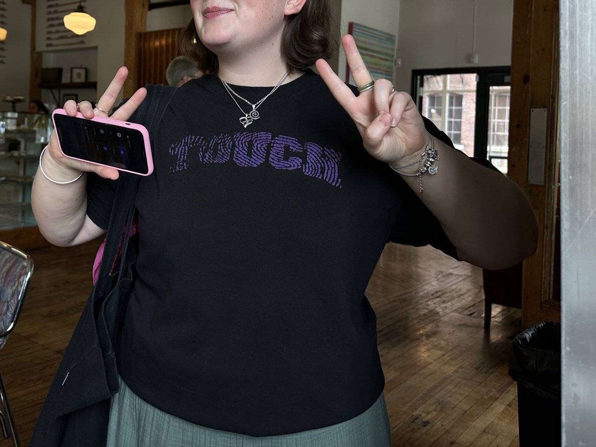 Osthelucky's tweet photo. this is my #beentrill tee https://t.co/0zDtqcBM9l