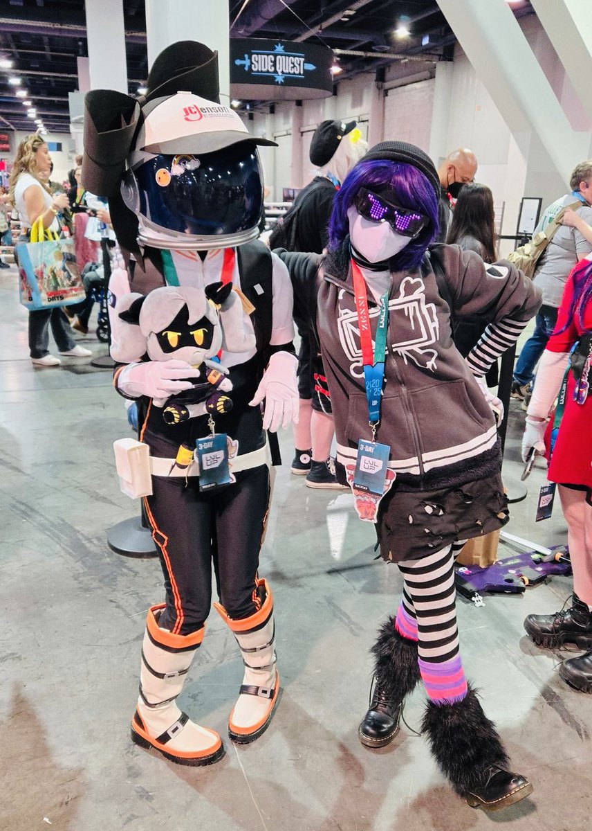 bamhurger (@bamhurrger) on Twitter photo Its official! <a href="/TurntechUmbrage/">HEAVY! (N’s redhead..💘🔋)⛏️</a> and I are going to LA Comic Con (and possibly Long Beach Comic Con)! More details below ⬇️ Its official! <a href="/TurntechUmbrage/">HEAVY! (N’s redhead..💘🔋)⛏️</a> and I are going to LA Comic Con (and possibly Long Beach Comic Con)! More details below ⬇️