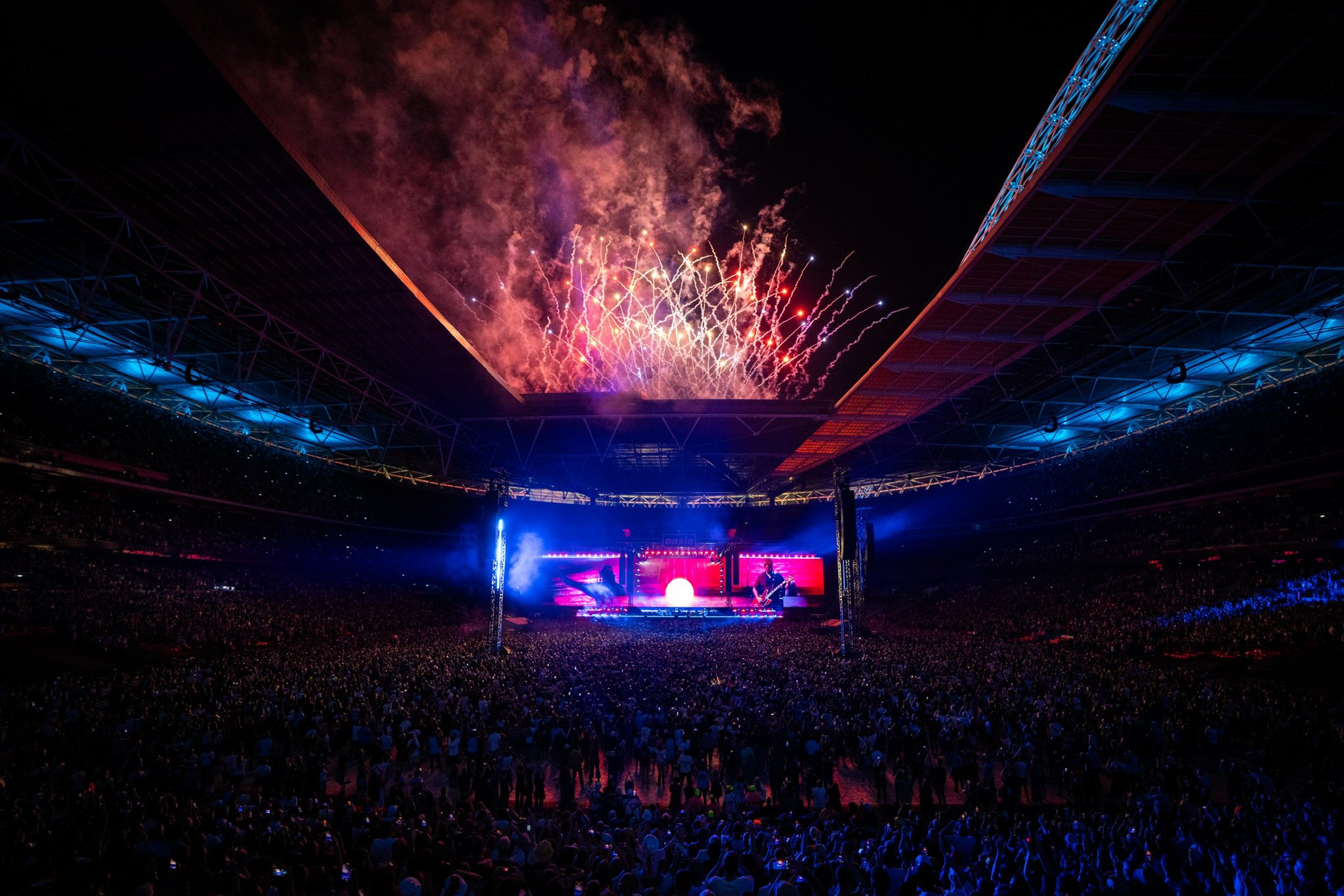 洋楽 oasis live25 Wembley Nights Forever 10CD 洋楽 oasis live25 Wembley Nights Forever 10CD Oasis Live at