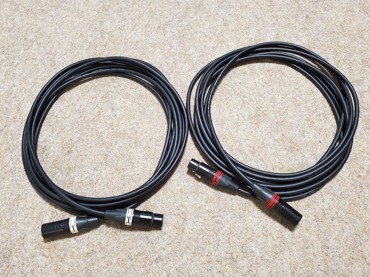 初心にかえってXLRケーブルを作りました。ケーブルは定番のmogami2534。