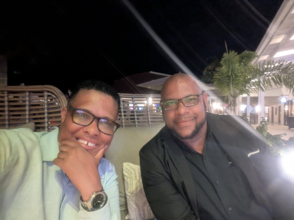 Aziza Lake 🇦🇬 (@azizalake) on Twitter photo We look likkle sensible at Lady Montano's book launch about her son Soca King Machel Montano
♥️ <a href="/shavarstar/">Shavar Maloney</a> We look likkle sensible at Lady Montano's book launch about her son Soca King Machel Montano
♥️ <a href="/shavarstar/">Shavar Maloney</a>