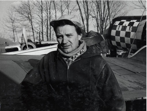 bclemens's tweet image. Today I went back in time on Google Earth to the Soplata Aircraft Sanctuary. This 2006 capture was when most of his finds were still there. Walter Soplata saved important aircraft from scrappers; bought them for pennies and stored them on his rural Ohio property. 1/10  #milair