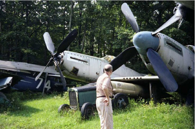 bclemens's tweet image. Today I went back in time on Google Earth to the Soplata Aircraft Sanctuary. This 2006 capture was when most of his finds were still there. Walter Soplata saved important aircraft from scrappers; bought them for pennies and stored them on his rural Ohio property. 1/10  #milair