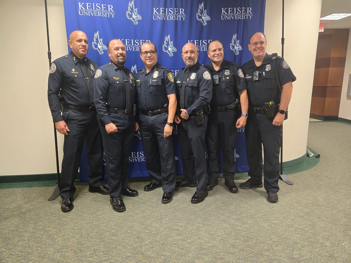 Worked many years together with these five outstanding public servants at <a href="/MiamiPD/">Miami PD</a>. We all share our love for our community and the people we serve.  #family <a href="/FIUPOLICE/">FIUPolice</a>