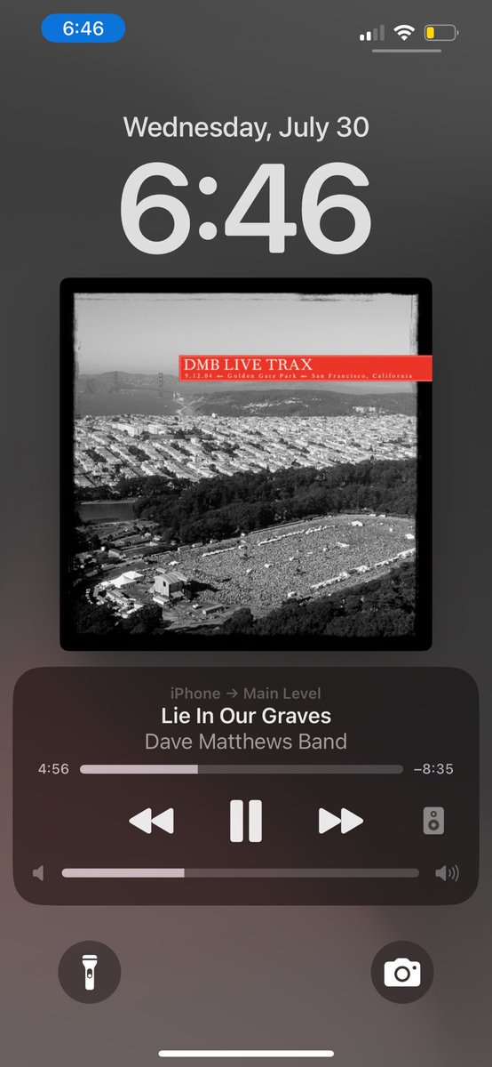 prezbread's tweet image. Smash burgers with some homemade jalapeño pimento cheese #chefpwez